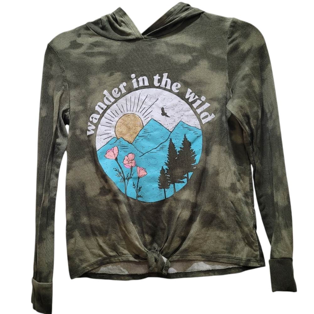 Wander in the Wild Graphic Girl's Hooded Lightweight Long Sleeve Shirt, Large - Picture 7 of 7
